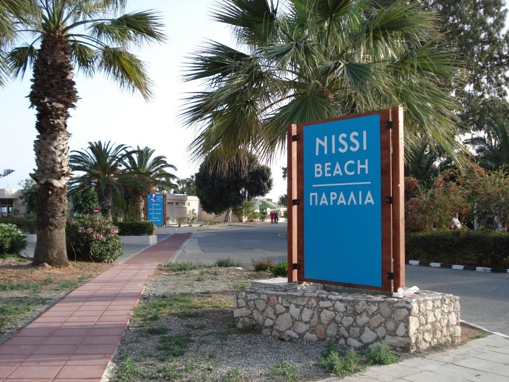 Villa Favor - 3 Bed With Pool Close To Nissi Beach Ayia Napa Bagian luar foto