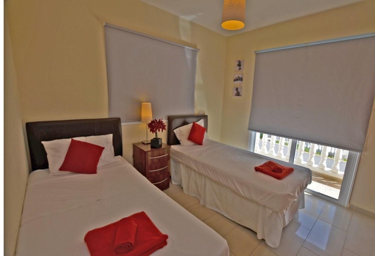 Villa Favor - 3 Bed With Pool Close To Nissi Beach Ayia Napa Bagian luar foto